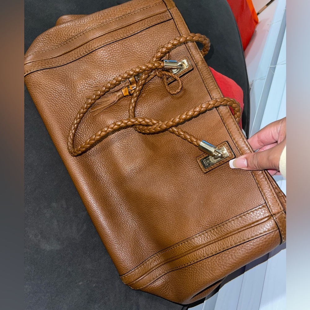 Gucci bag leather brown color